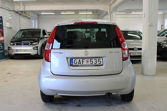 Suzuki Splash 14 of 15