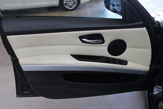 BMW 320 7 of 12