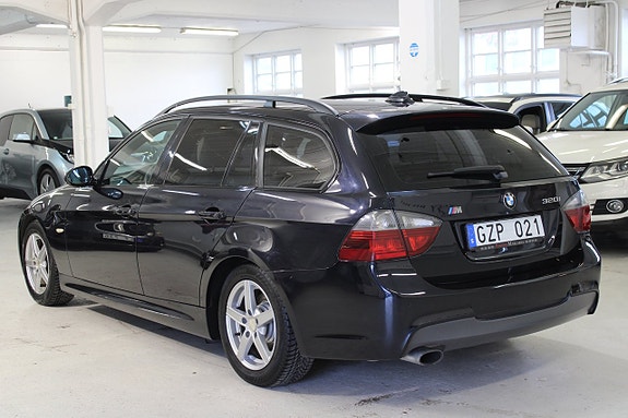 BMW 320 11 of 13