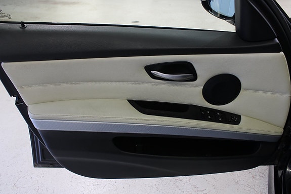 BMW 320 5 of 13