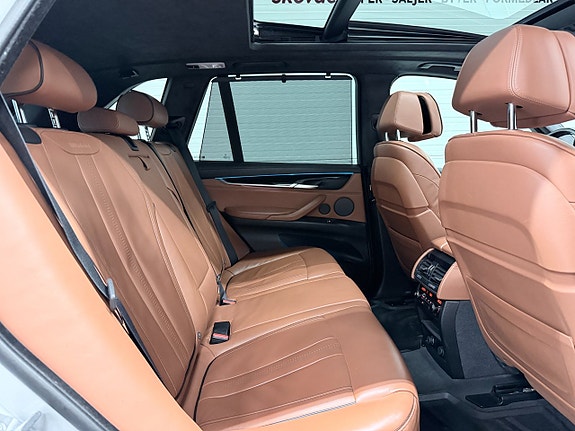 BMW X5 25 of 25