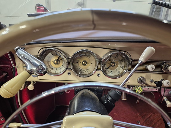 Borgward Isabella 6 of 12