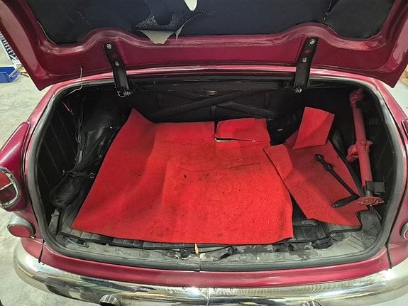 Borgward Isabella 11 of 12