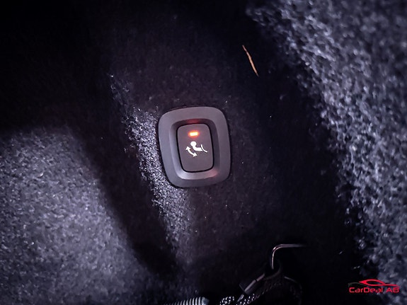 Volvo S90 19 of 30