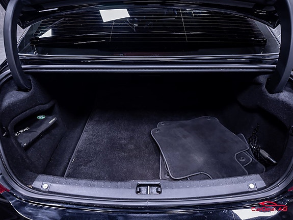 Volvo S90 17 of 30