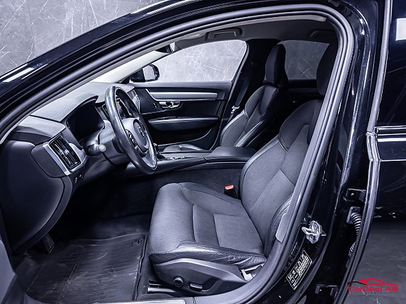 Volvo S90 10 of 30