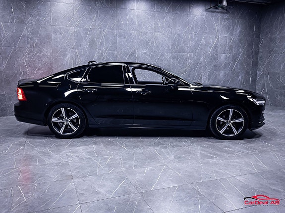 Volvo S90 8 of 30