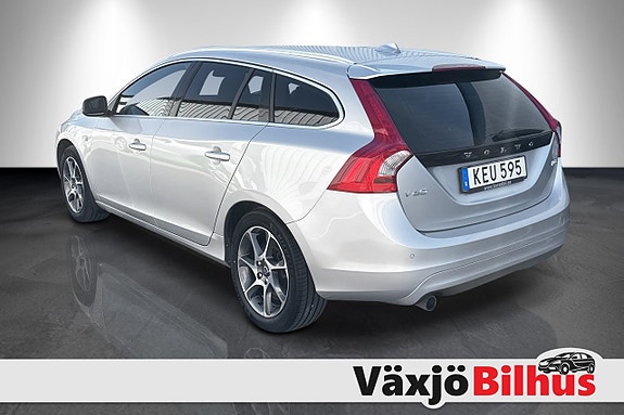 Volvo V60 4 of 13