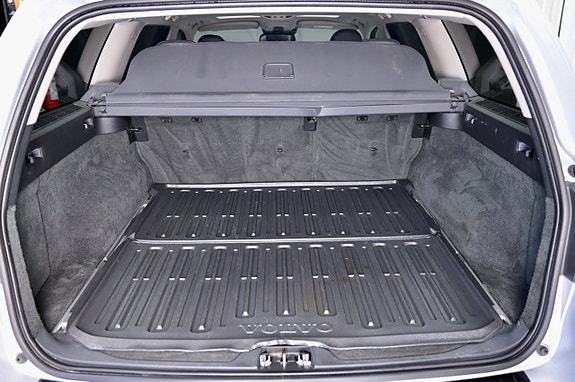 Volvo V70 9 of 21