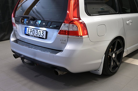 Volvo V70 8 of 21