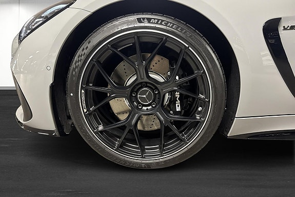 Mercedes-Benz AMG GT 63 5 of 5