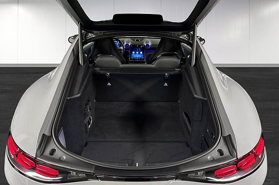 Mercedes-Benz AMG GT 63 18 of 25
