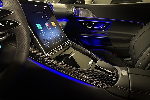 Mercedes-Benz AMG GT 63 16 of 25