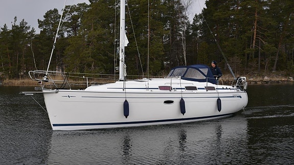 Bavaria 33 Cruiser - 2007. VP-D1. Nya segel. Rullstor