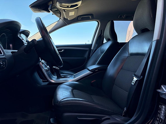 Volvo V70 18 of 24