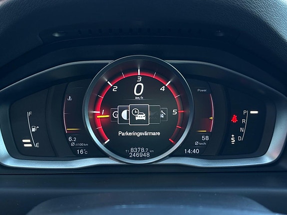 Volvo V70 13 of 24