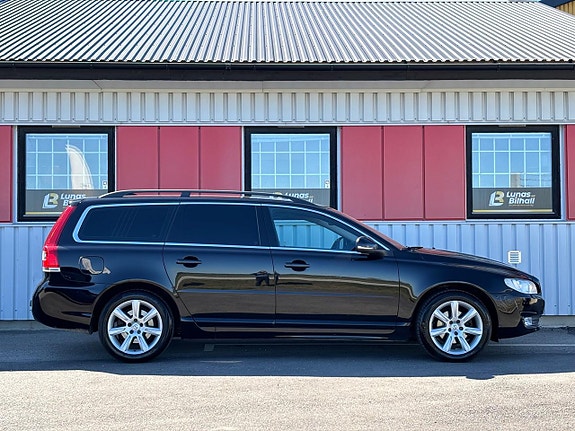 Volvo V70 6 of 24