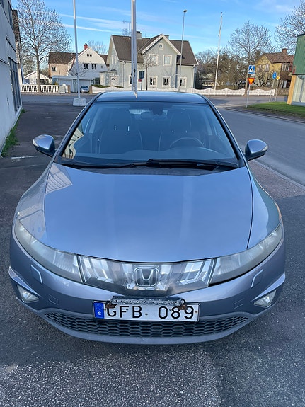Honda Civic 3 of 5