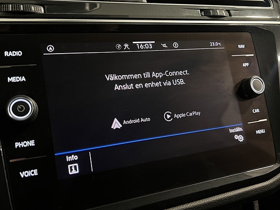 Volkswagen Tiguan 22 of 25