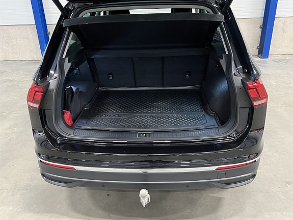 Volkswagen Tiguan 23 of 25