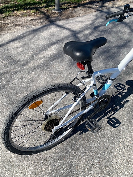 Product image 8 of 9