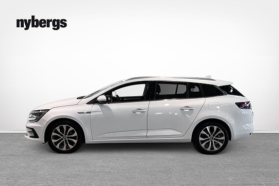 Renault Megane E-Tech 2 of 10