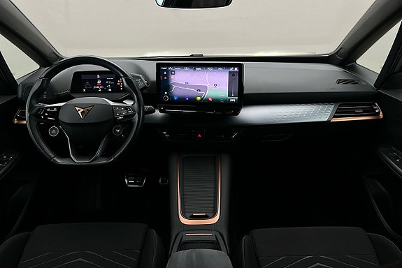 Cupra Born 6 of 21