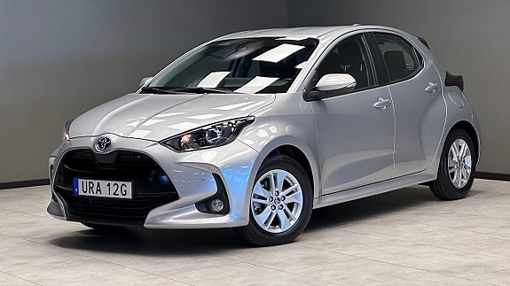 Toyota Yaris 17 of 22