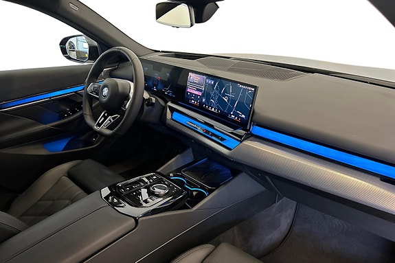 BMW 530e 16 of 23