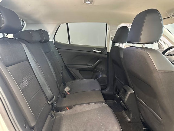Volkswagen T-Cross 15 of 17