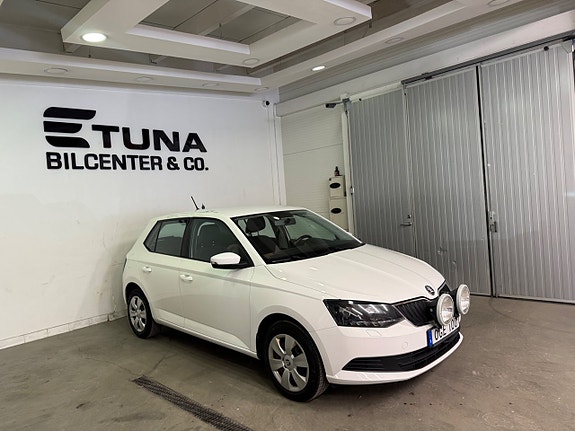 Skoda Fabia 3 of 5