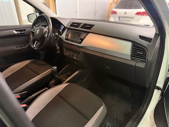 Skoda Fabia 14 of 15