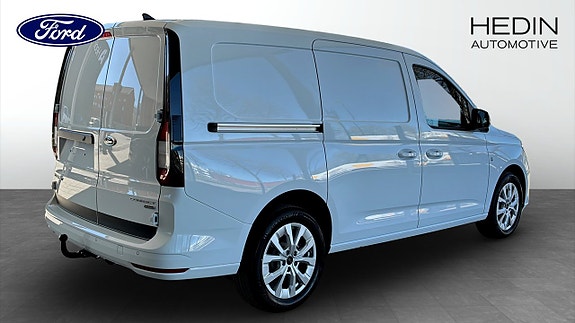 Ford Transit Connect 2 of 9