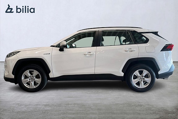 Toyota RAV4 4 of 5