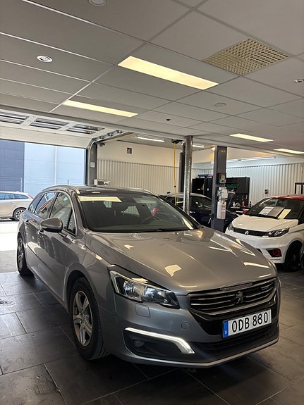 Peugeot 508 4 of 4