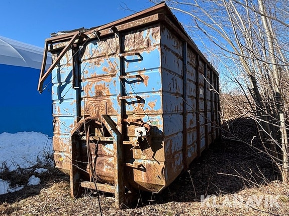 Lastväxlarcontainer med tak