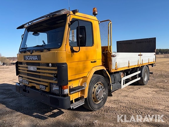 Veteranlastbil Scania 93M 250