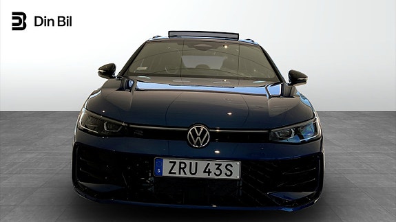 Volkswagen Passat 4 of 5