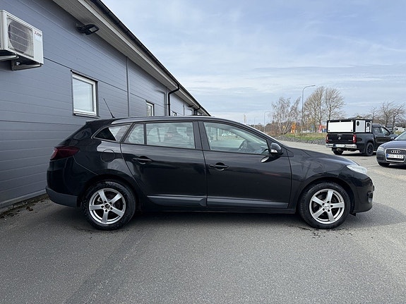 Renault Megane III 4 of 10