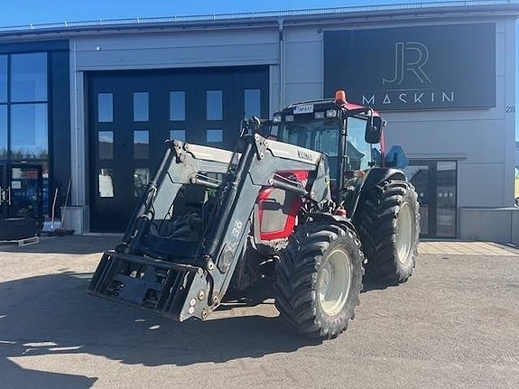 Valtra A 93 2 of 15