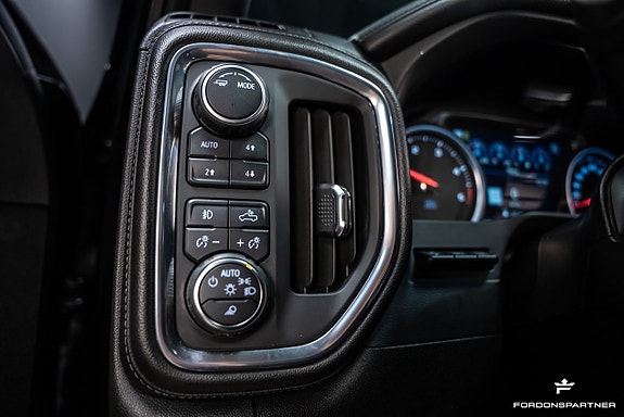 Chevrolet Silverado 2500 25 of 30