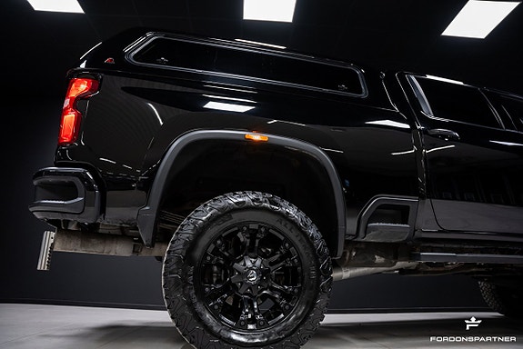 Chevrolet Silverado 2500 18 of 30
