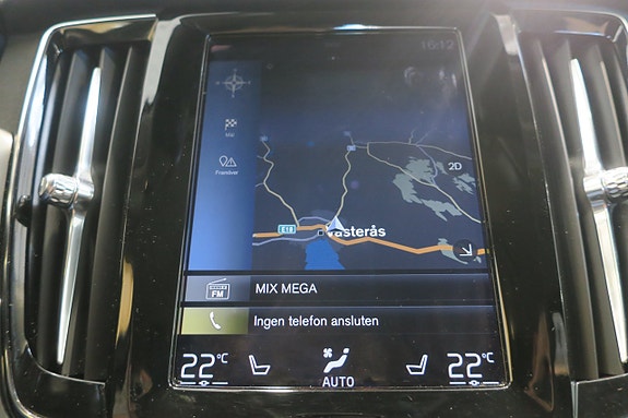 Volvo S90 10 of 16