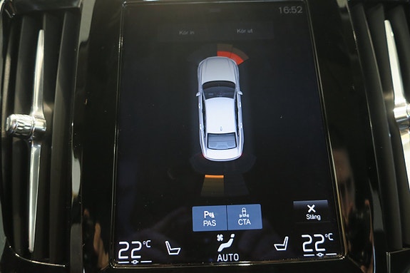 Volvo S90 11 of 16