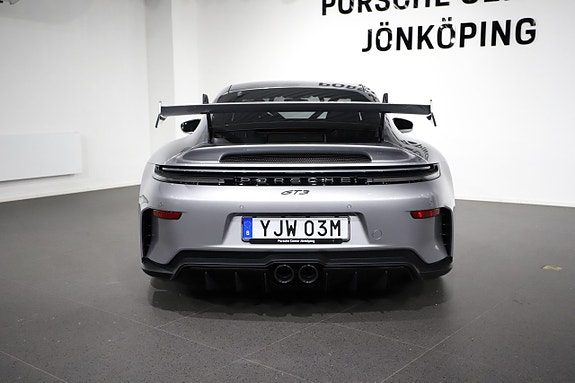 Porsche 911 3 of 5