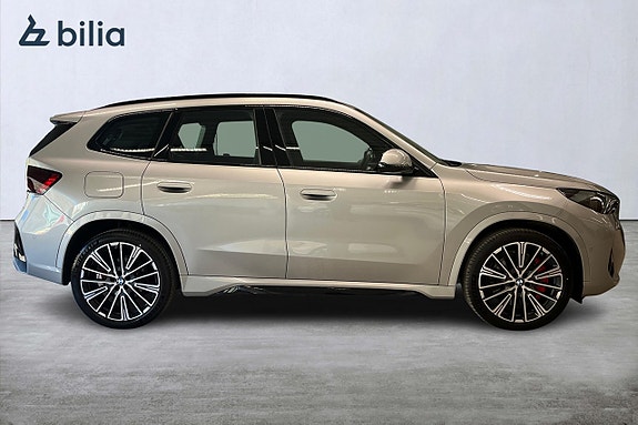 BMW X1 15 of 18