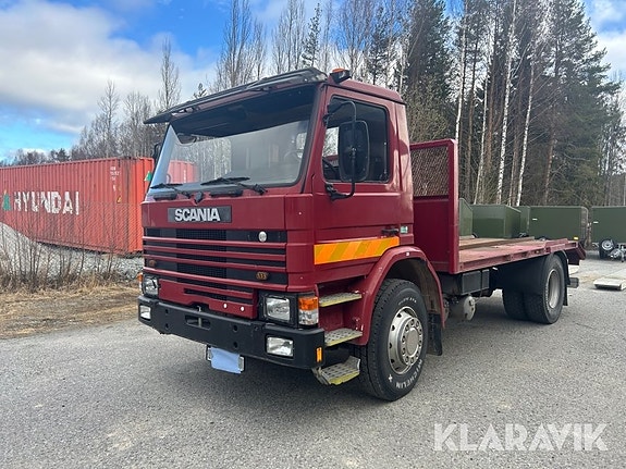 Veteranlastbil Scania P82M 4X2 42 med maskinf
