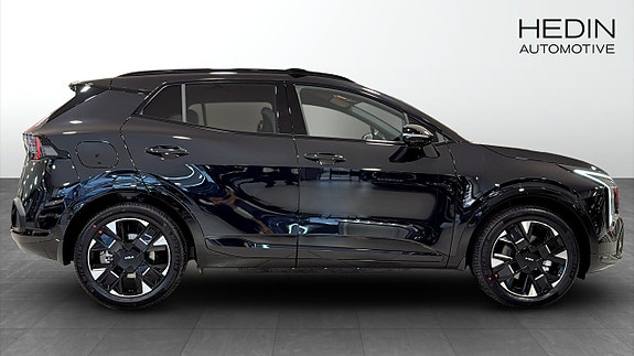Kia Sportage 3 of 9
