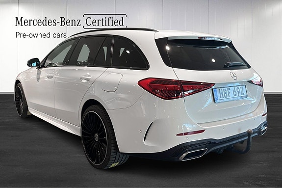 Mercedes-Benz C300 e 4 of 5