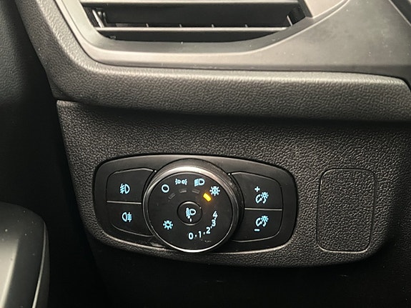 Ford Focus 12 of 30
